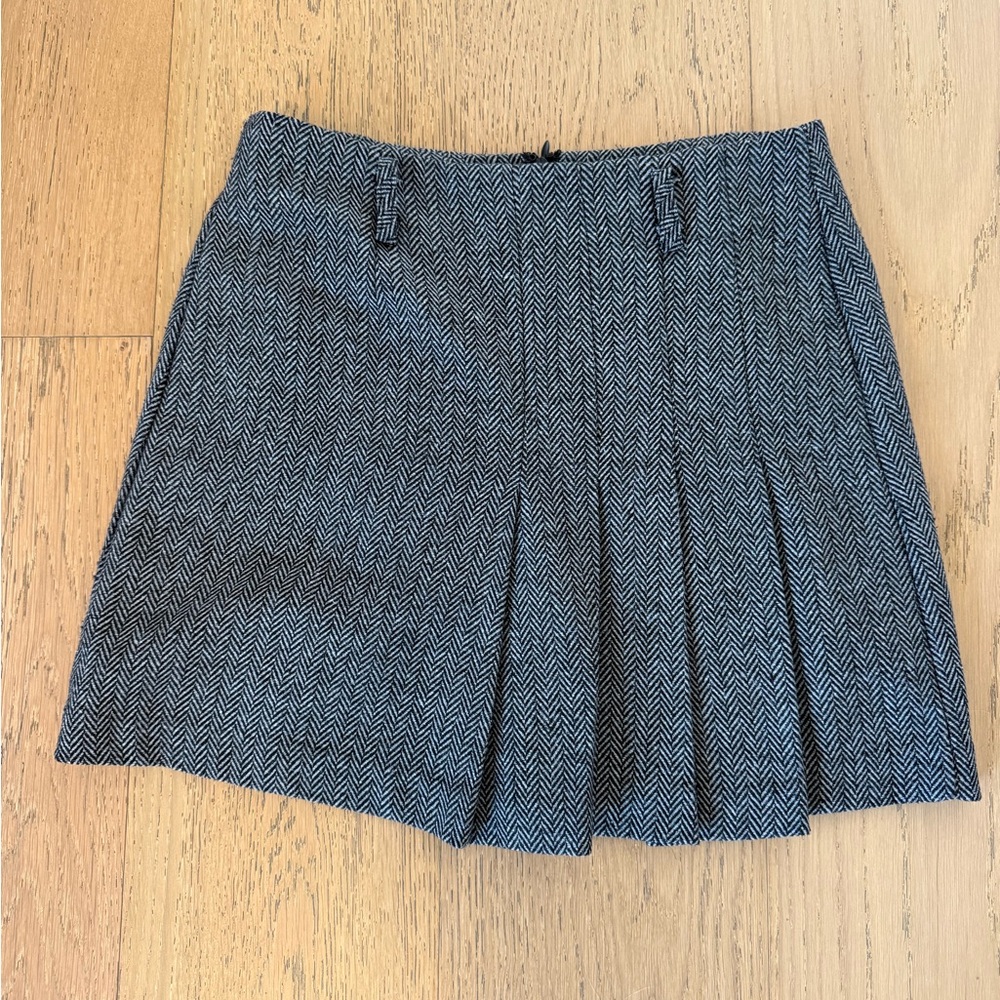 Commense Gray Herringbone Pleated Mini Skirt